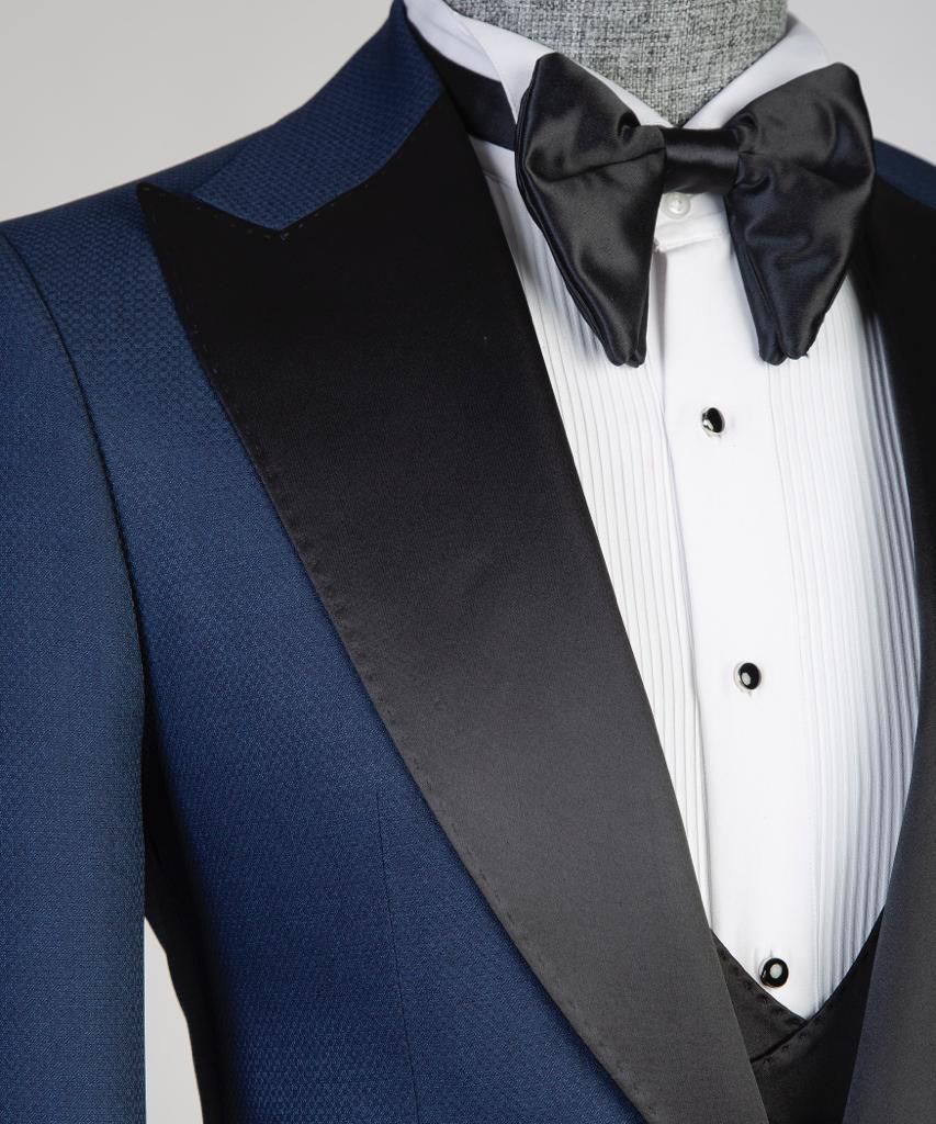 Cocktail & Laughter, Tuxedo Suits